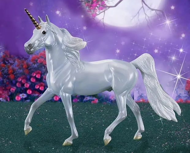 Breyer Classics Unicorn - Forthwind