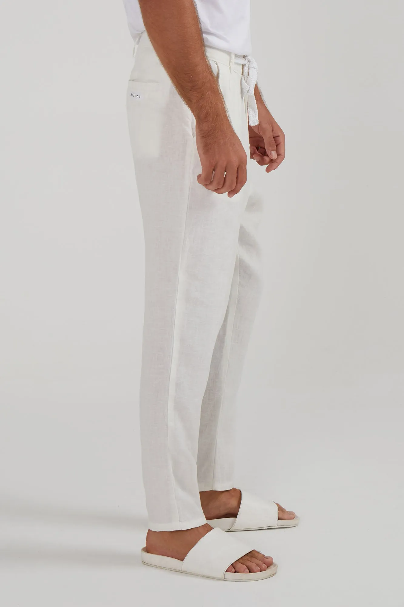 LOW KEY LINEN PANTS IN WHITE